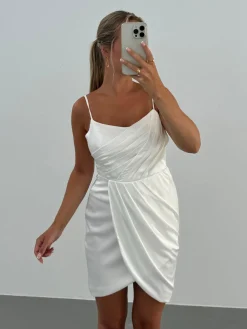 Astrid Frank Korte Kjoler|Agnes kjole