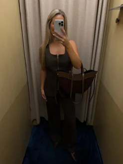 Astrid Frank Bukser|Alicia bukser