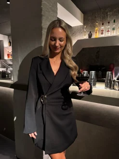 Astrid Frank Korte Kjoler|Celia blazerkjole