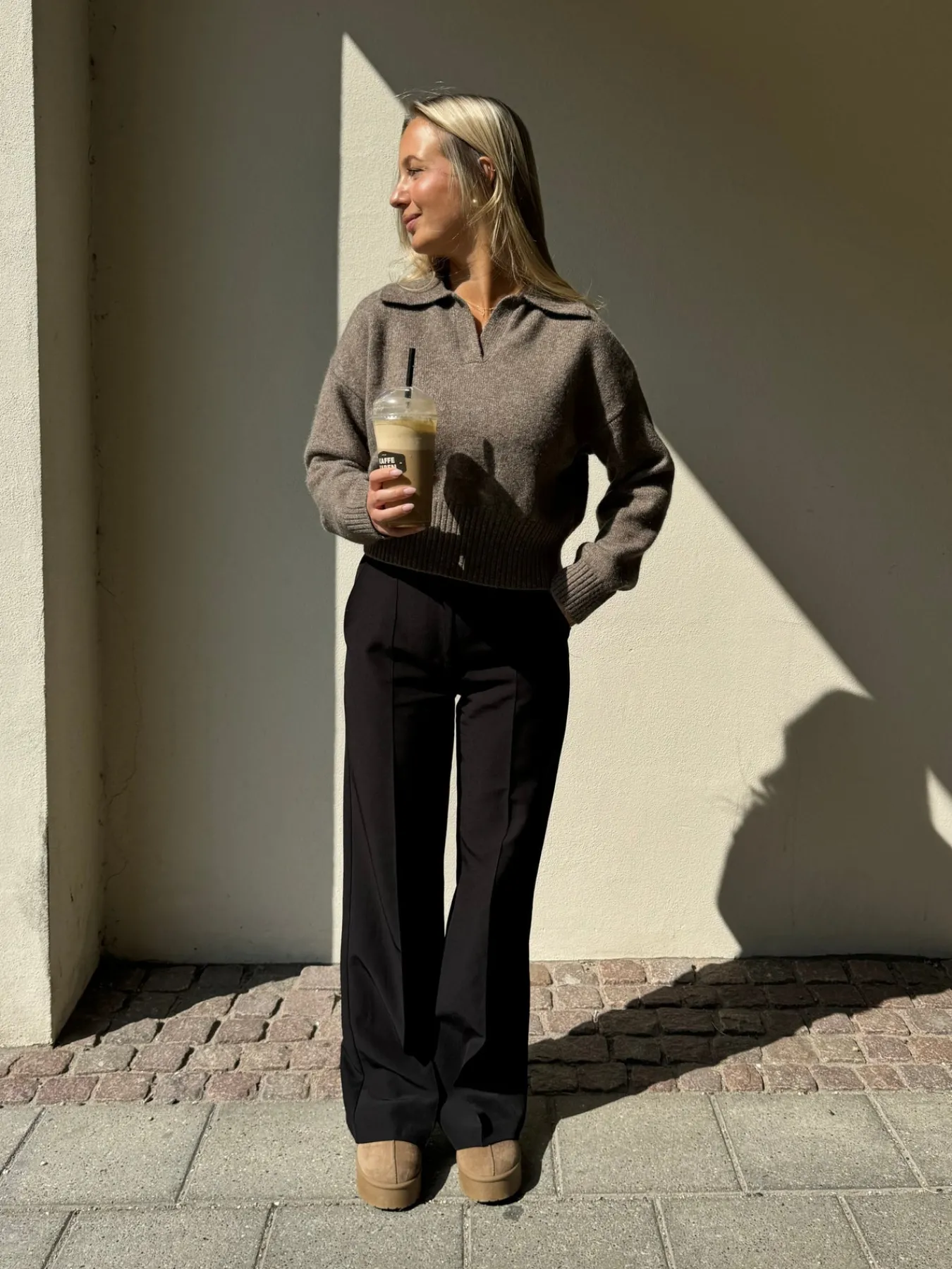 Astrid Frank Strik|Elina striktrøje