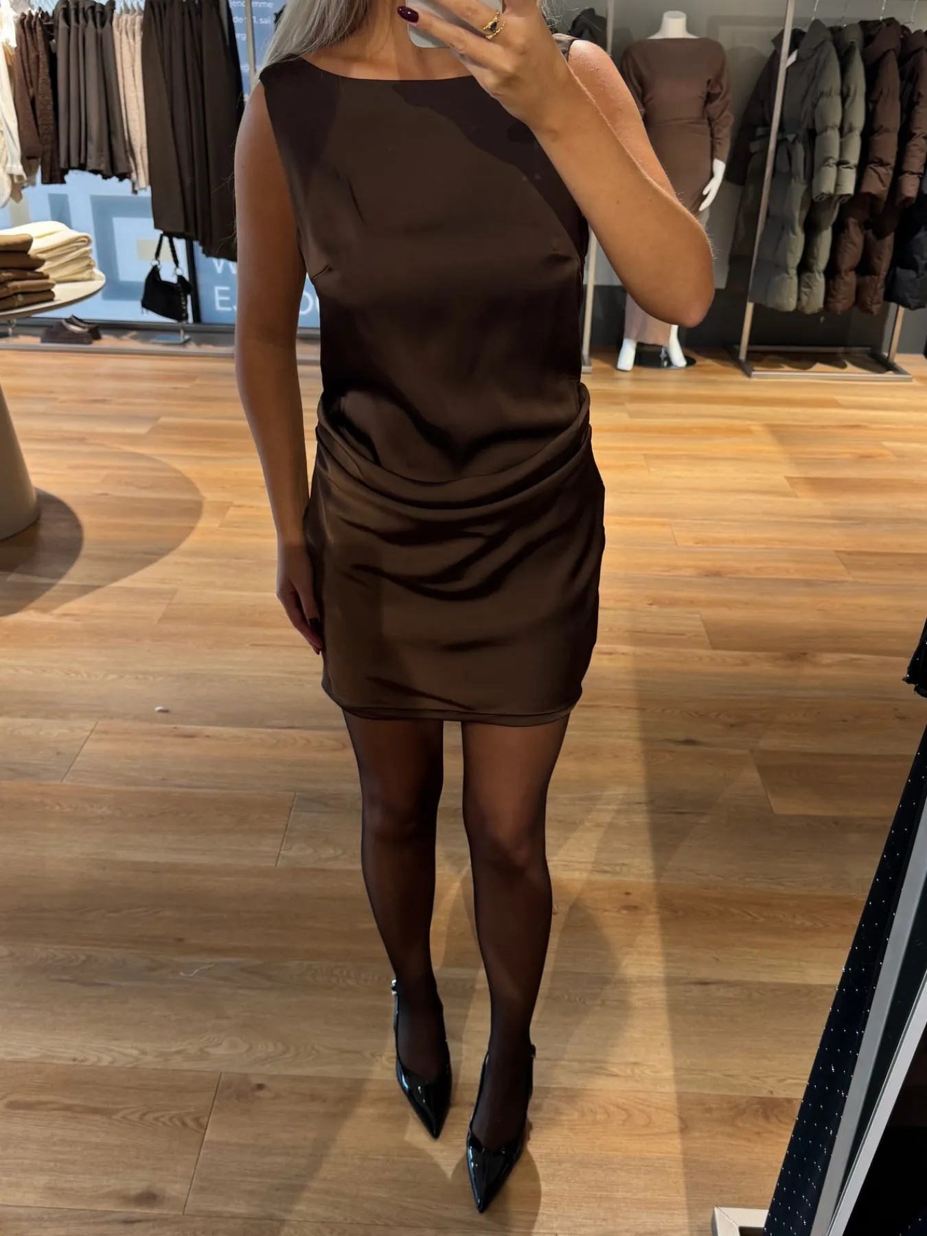 Astrid Frank Korte Kjoler|Elisa kjole