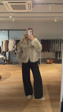 Astrid Frank Jakker|Flavia faux fur