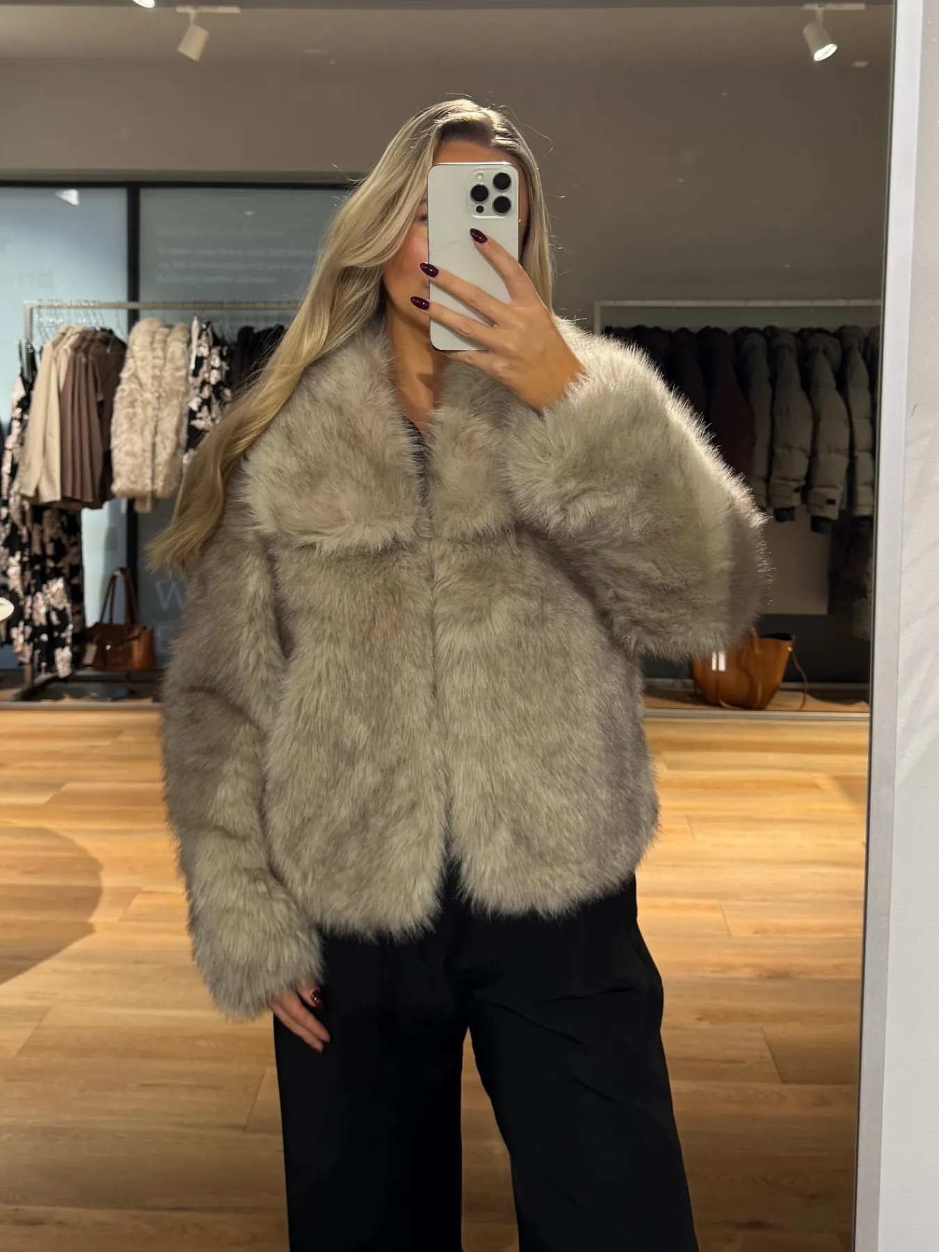 Astrid Frank Jakker|Flavia faux fur