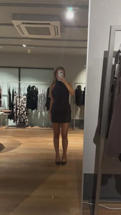 Astrid Frank Korte Kjoler|Freja kjole