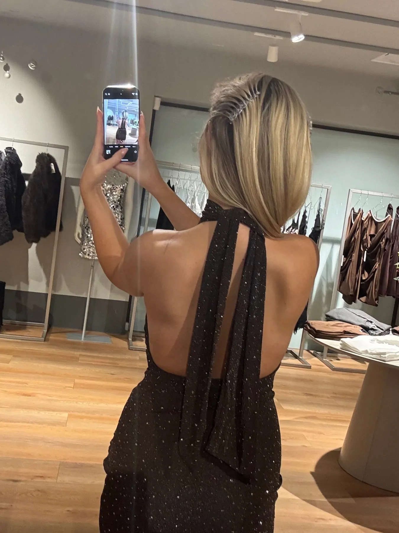 Astrid Frank Korte Kjoler|Freja kjole