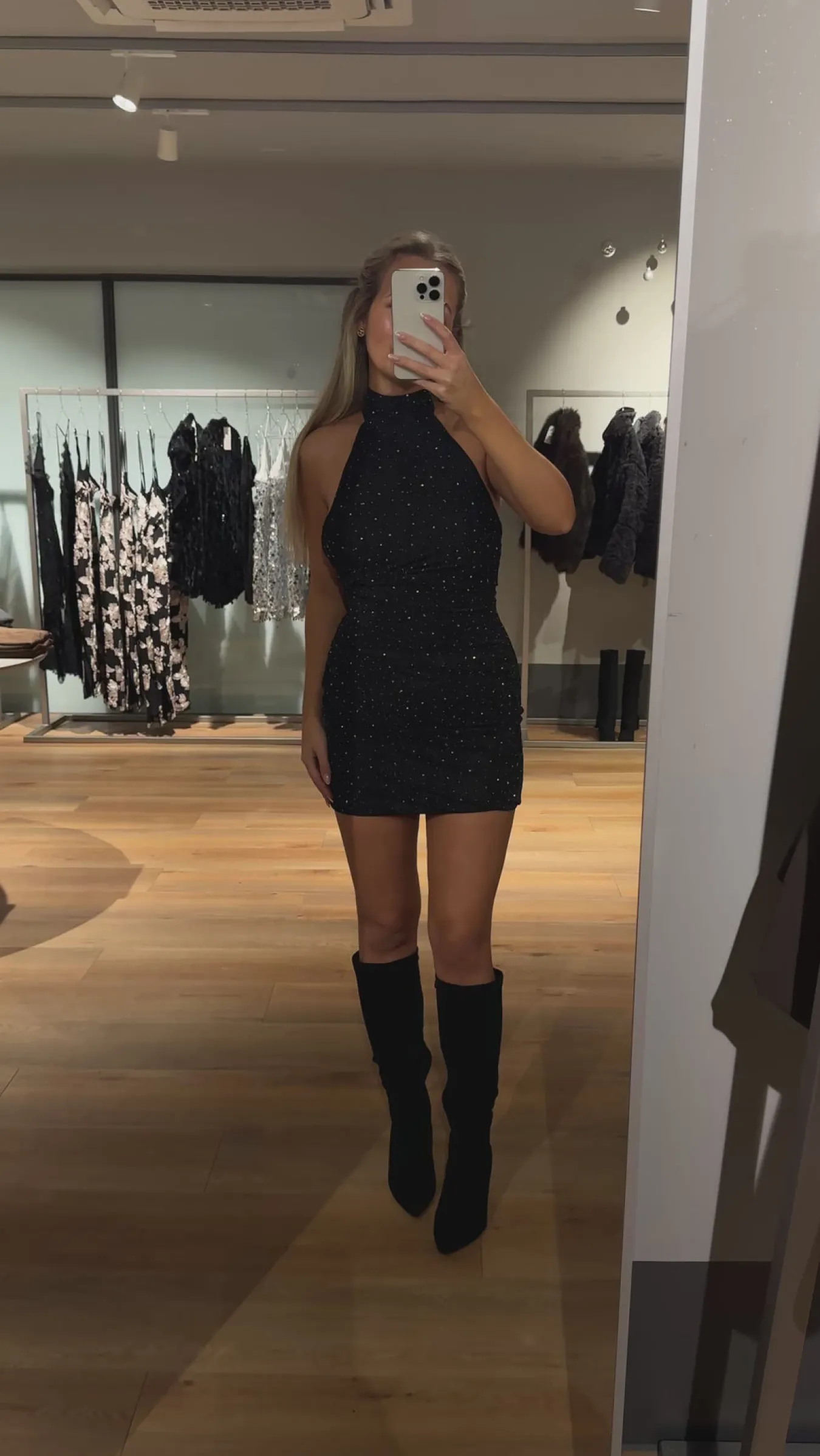 Astrid Frank Korte Kjoler|Freja kjole