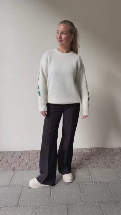 Astrid Frank Strik|Gry striktrøje