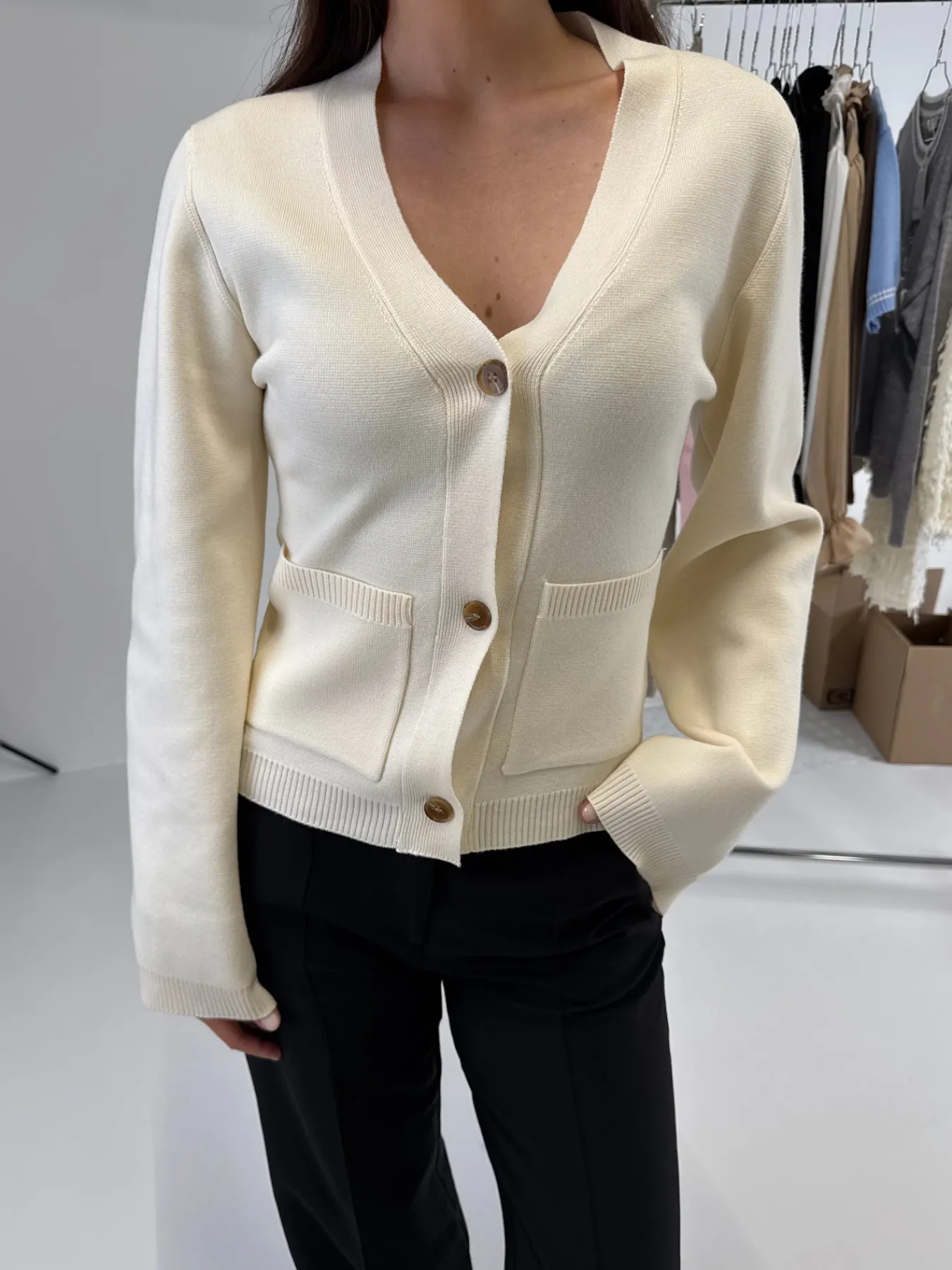 Astrid Frank Cardigan|Jennifer cardigan