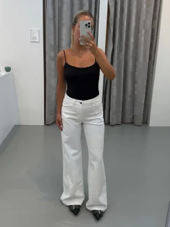 Astrid Frank Regular|Bukser|Laura jeans regulær