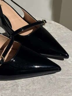 Astrid Frank Stiletter|Liva stiletter