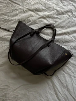 Astrid Frank Tasker|Luciana taske