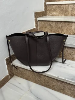 Astrid Frank Tasker|Luciana taske