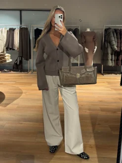 Astrid Frank Tasker|Natalia taske