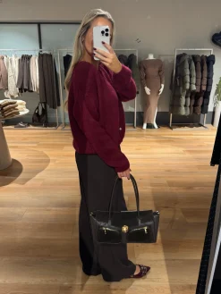 Astrid Frank Tasker|Natalia taske